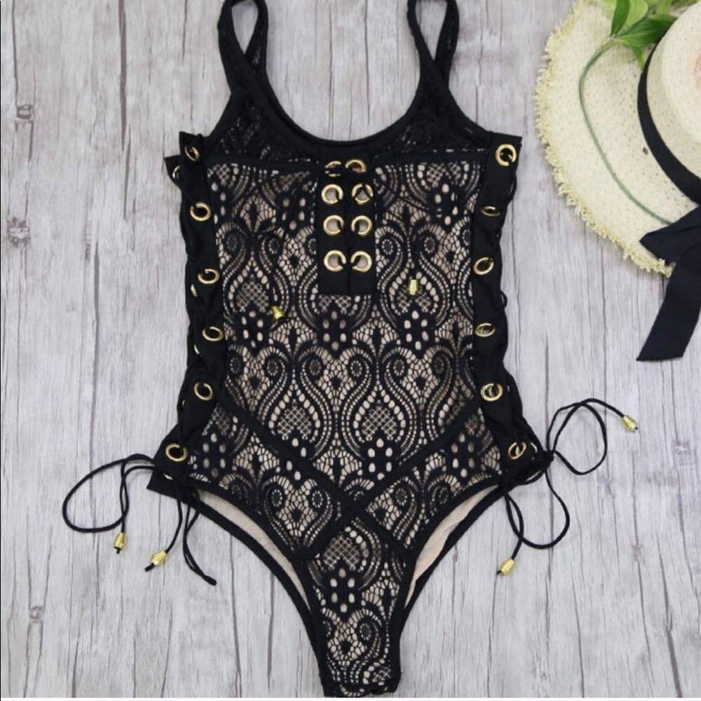 ❗️1 LEFT❗️Black Lace One Piece - Picture 1 of 4